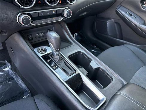 Used 2024 Nissan Sentra SV image 21