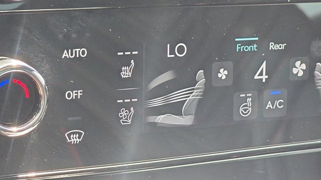 Used 2025 Genesis G80 2.5T Sport Prestige AWD/4WD image 25