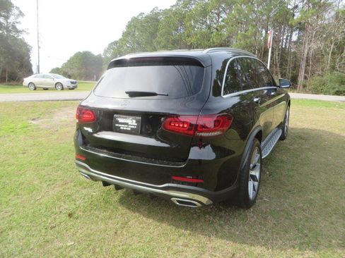 Used 2021 Mercedes-Benz GLC 300 w/ AMG Line image 6