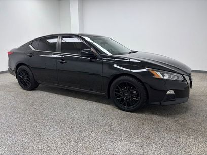 Used 2020 Nissan Altima 2.5 SR w/ Premium Package