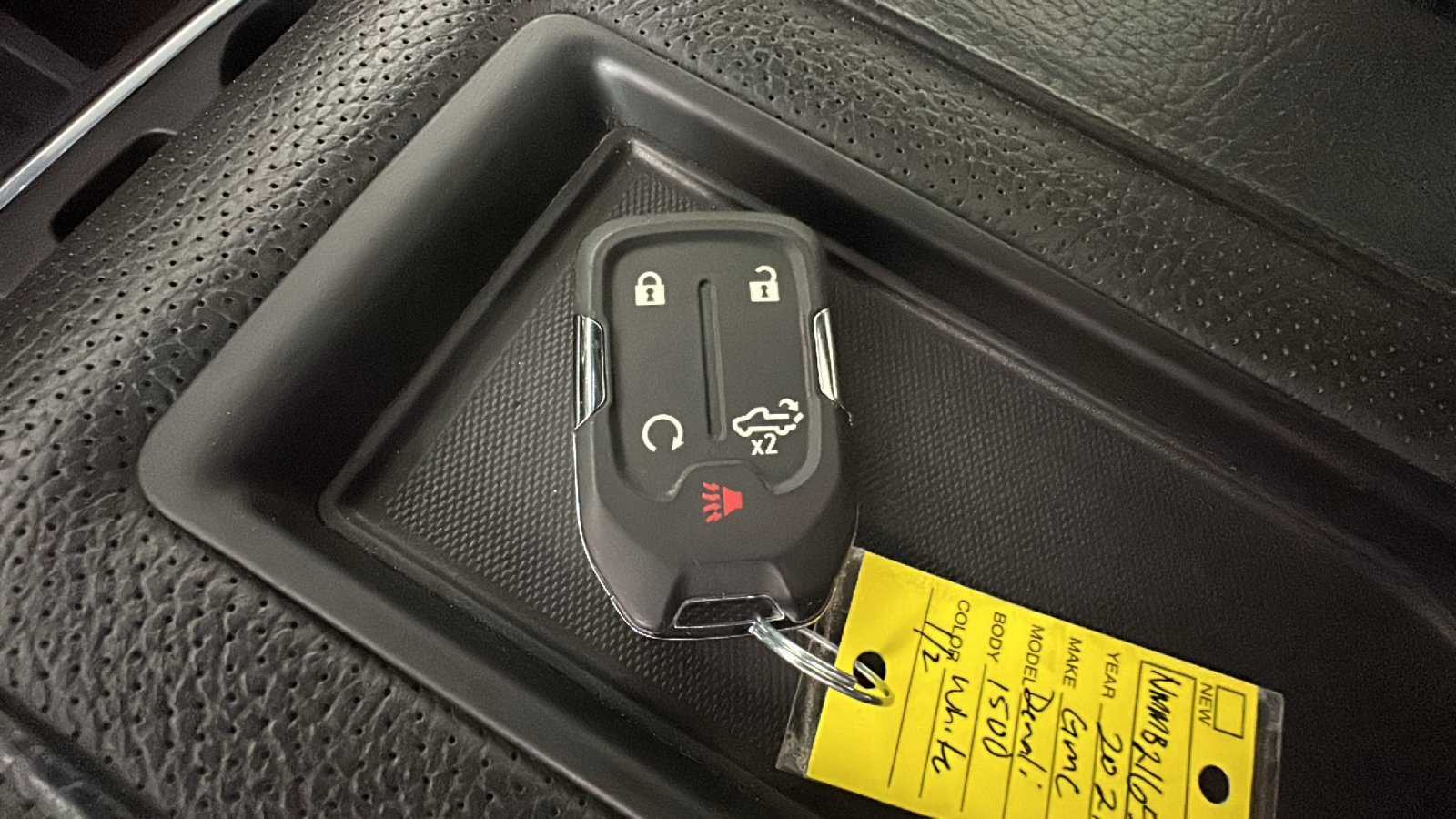 Used 2021 GMC Sierra 1500 Denali AWD/4WD image 26