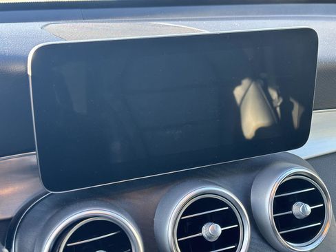 Used 2021 Mercedes-Benz GLC 300 image 56