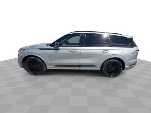 Used 2023 Lincoln Aviator Reserve w/ Equipment Group 201A AWD/4WD image 6