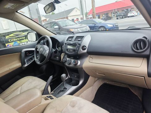 Used 2011 Toyota RAV4 4WD w/ Base L4 Extra Value Pkg image 15