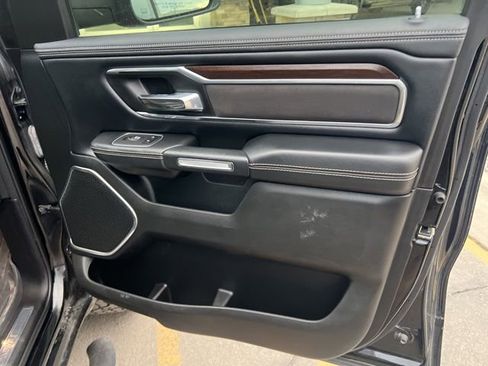 Used 2022 RAM 1500 Laramie image 24