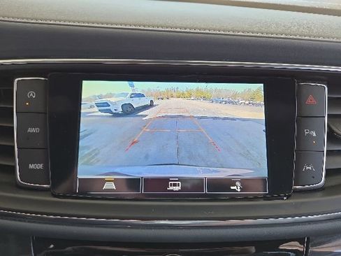 Used 2024 Buick Enclave Essence w/ Experience Buick Package AWD/4WD image 20