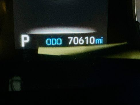 Used 2019 Toyota RAV4 XLE image 19