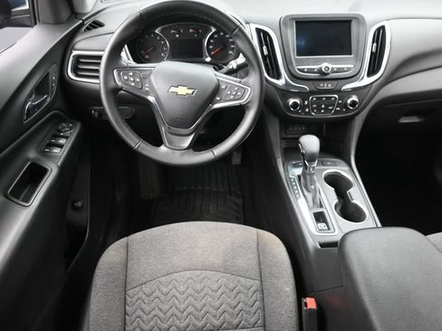 Used 2024 Chevrolet Equinox LT AWD/4WD image 15