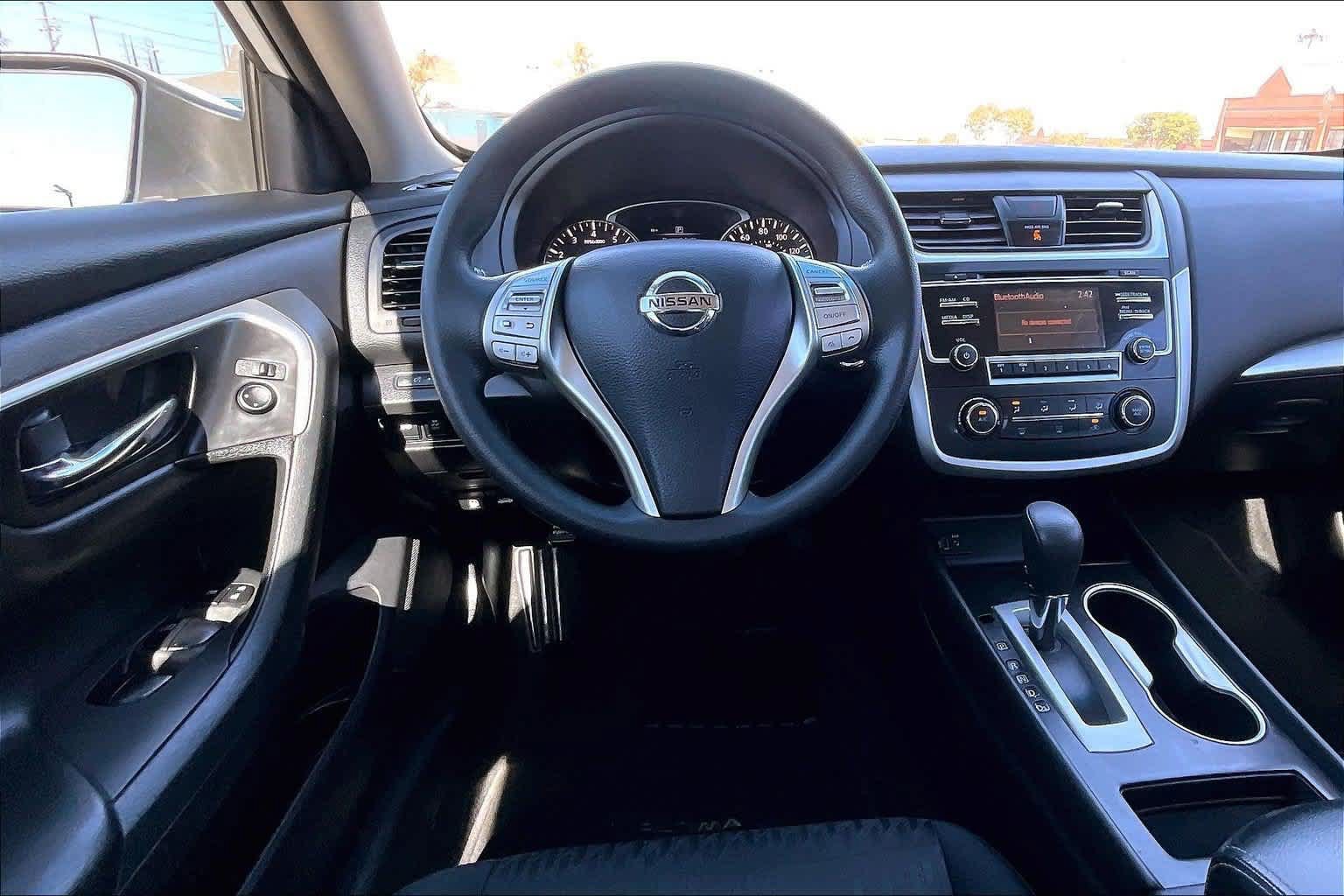 Used 2018 Nissan Altima 2.5 S w/ S Convenience Package FWD image 12