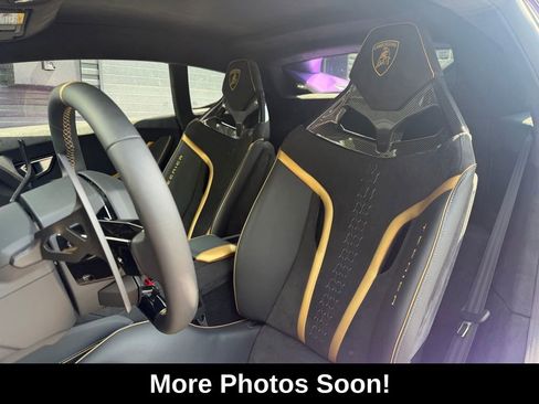 Used 2024 Lamborghini Huracan Tecnica RWD image 5