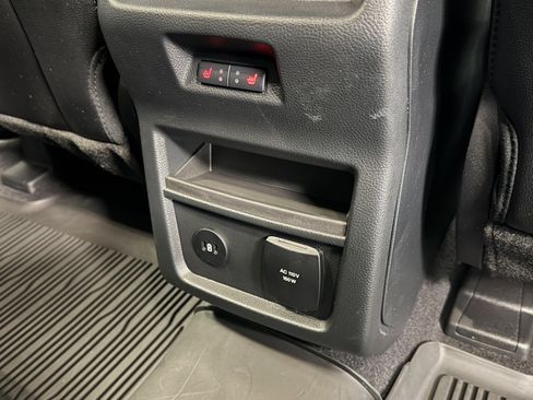 Used 2024 Ford Edge ST w/ Equipment Group 401A image 28