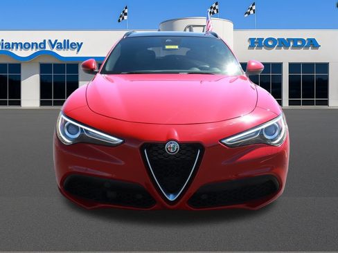 Used 2023 Alfa Romeo Stelvio Ti AWD/4WD image 2