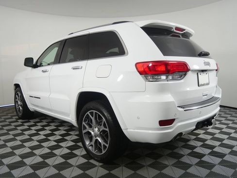 Used 2021 Jeep Grand Cherokee Overland w/ Trailer Tow Group IV RWD image 5