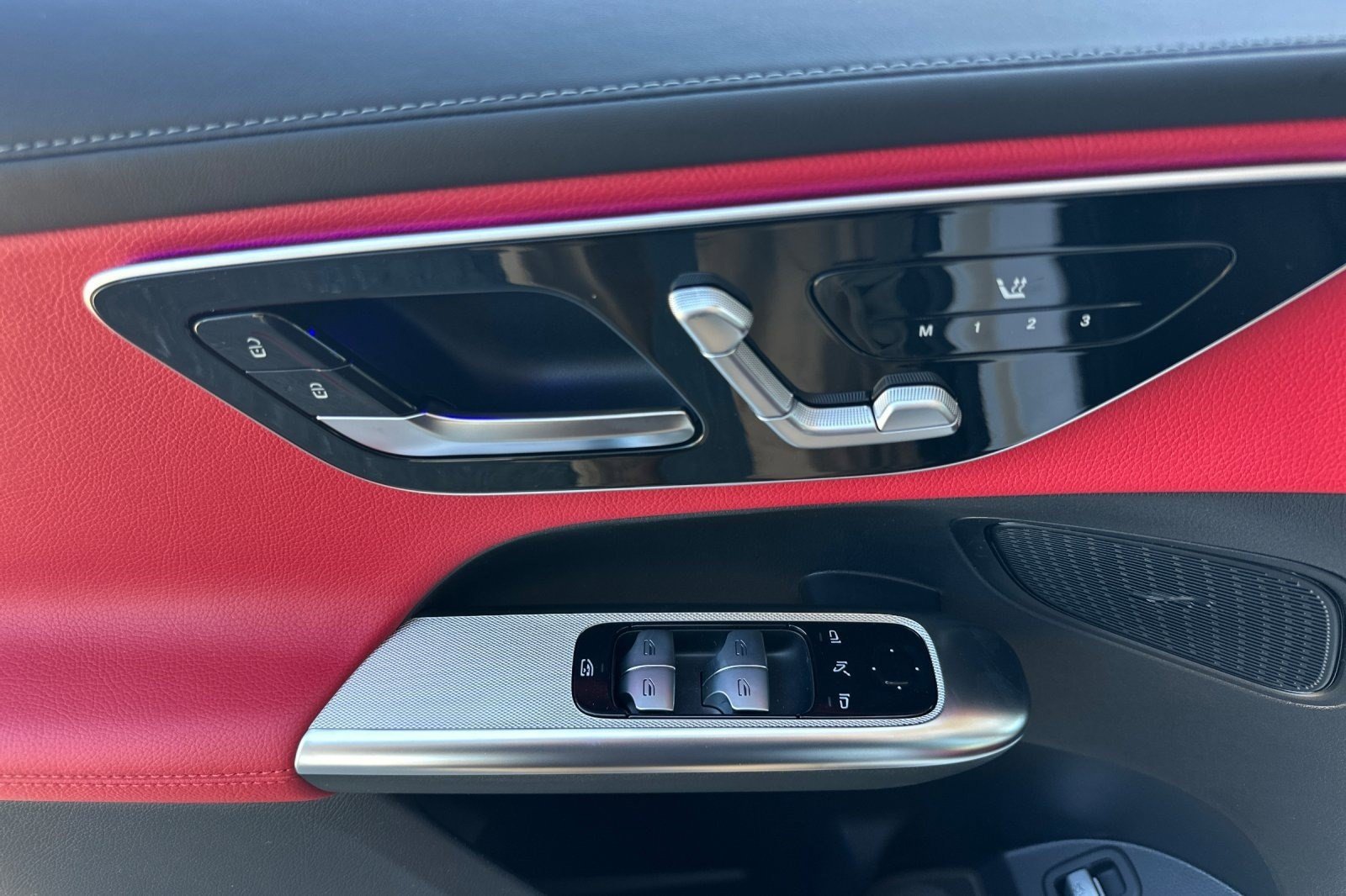 New 2026 Mercedes-Benz GLC 43 AMG 4MATIC image 14