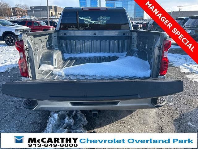 New 2024 Chevrolet Silverado 1500 Custom AWD/4WD image 39