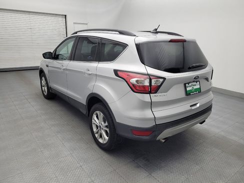 Used 2018 Ford Escape SE w/ SE Sync 3 Package AWD/4WD image 5