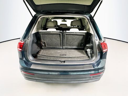Used 2019 Volkswagen Tiguan SE FWD image 29