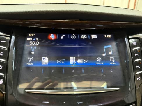 Used 2020 Cadillac Escalade Luxury AWD/4WD image 24