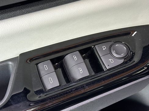 Used 2024 Honda Prologue Touring image 14