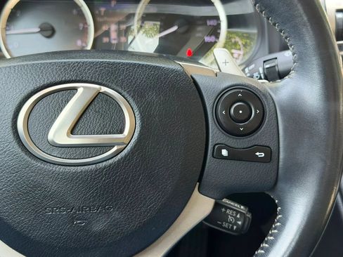 Used 2014 Lexus IS 250 RWD image 31