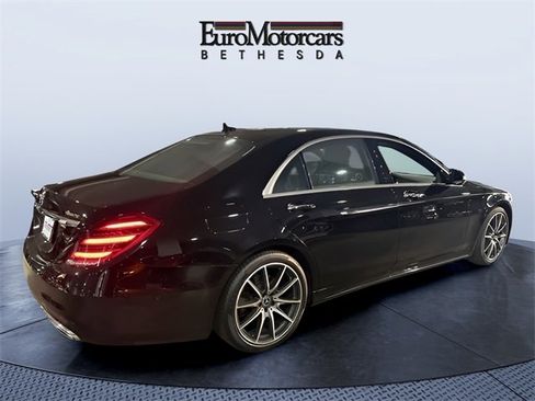 Certified 2019 Mercedes-Benz S 560 4MATIC Sedan image 2