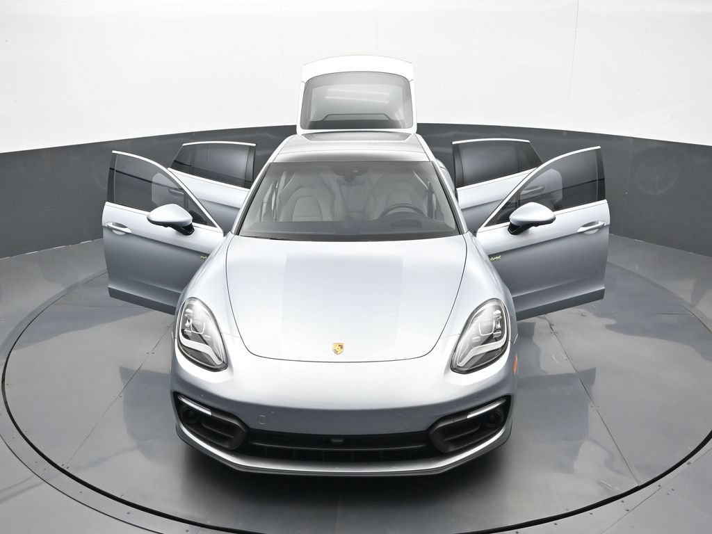 Certified 2023 Porsche Panamera AWD/4WD image 31