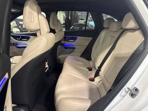 Certified 2023 Mercedes-Benz GLC 300 4MATIC image 11