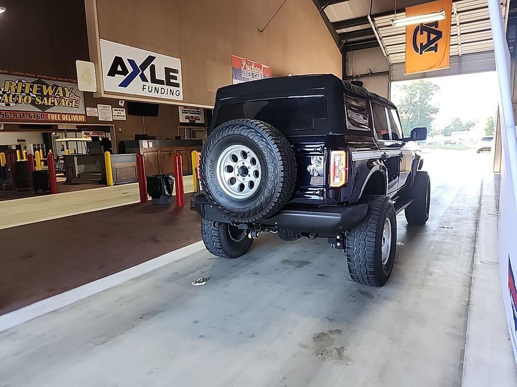 Used 2021 Ford Bronco Badlands AWD/4WD image 2