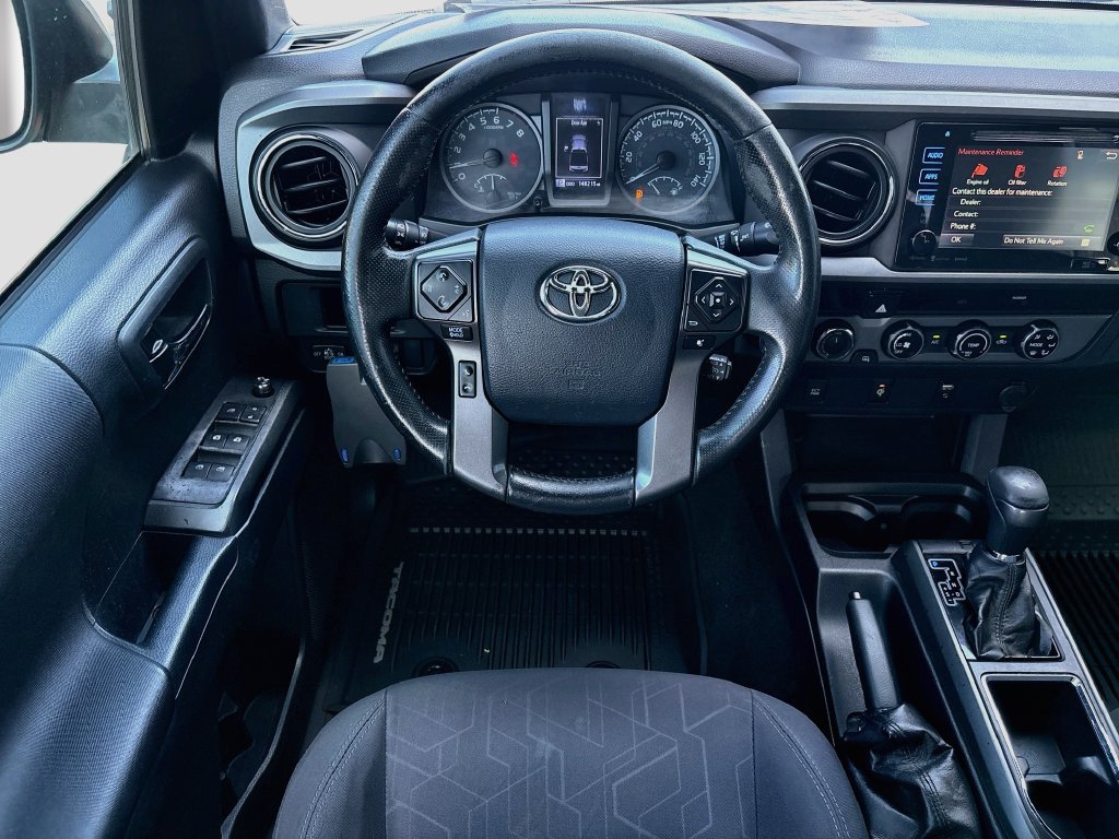 Used 2017 Toyota Tacoma TRD Off-Road w/ Tow Package (A/T) AWD/4WD image 10