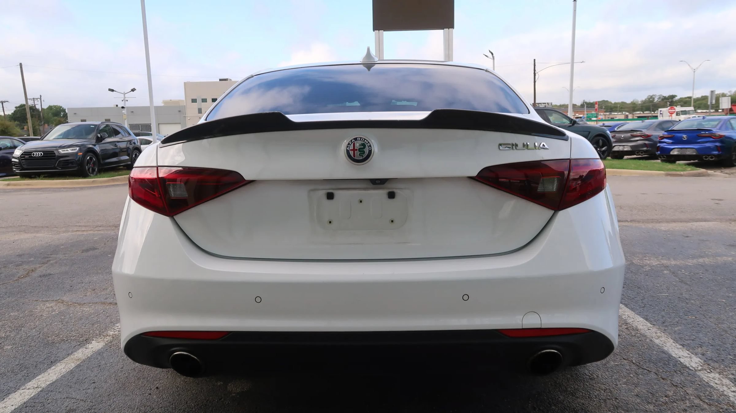 Used 2020 Alfa Romeo Giulia RWD image 9