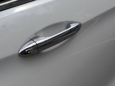 Used 2022 Honda Pilot Touring image 27