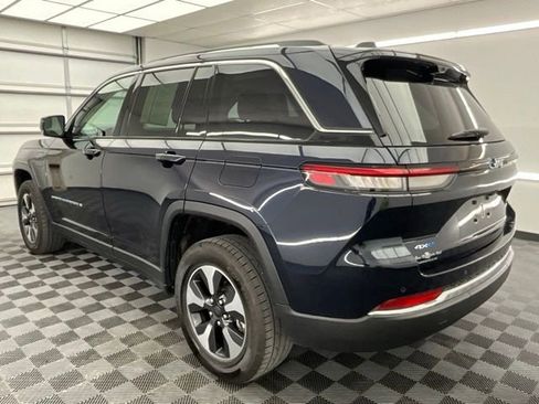 Used 2023 Jeep Grand Cherokee 4WD 4xe w/ Luxury Tech Group II image 21
