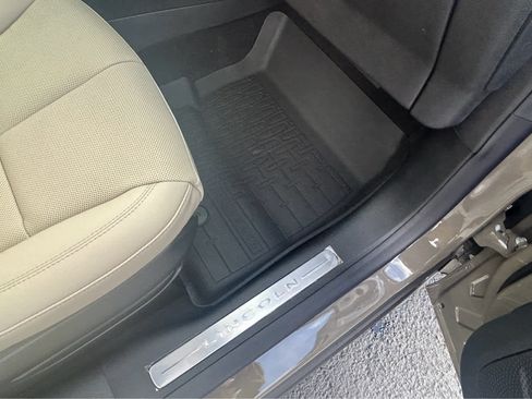 New 2025 Lincoln Corsair Grand Touring image 21