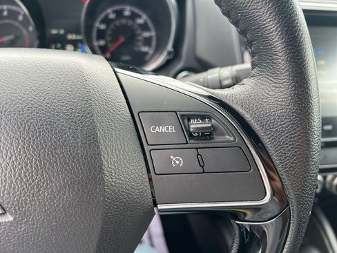 Used 2024 Mitsubishi Outlander Sport SE image 17