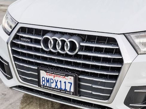 Used 2019 Audi Q7 3.0T Premium image 16