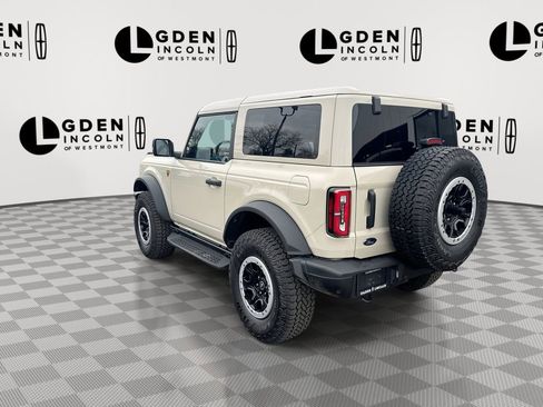 Used 2025 Ford Bronco Badlands image 6