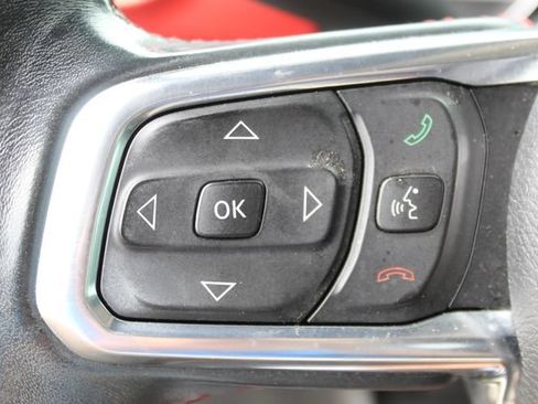 Used 2018 Jeep Wrangler Unlimited Rubicon AWD/4WD image 14