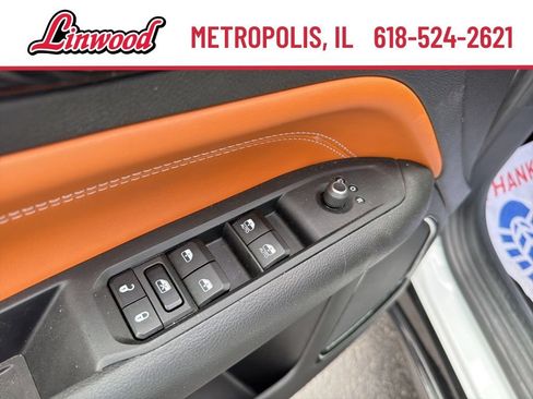 Used 2024 Jeep Compass Limited w/ Elite Group AWD/4WD image 15