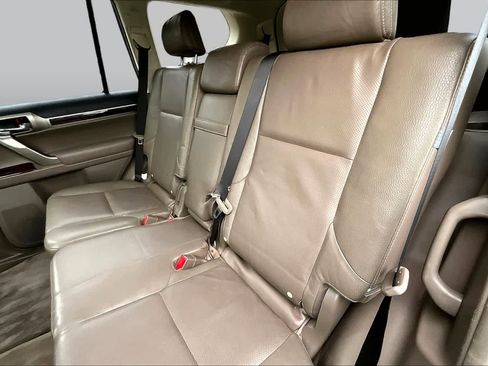 Used 2015 Lexus GX 460 w/ Premium Package AWD/4WD image 21