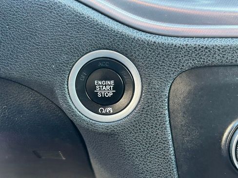 Used 2023 Dodge Charger SXT image 42