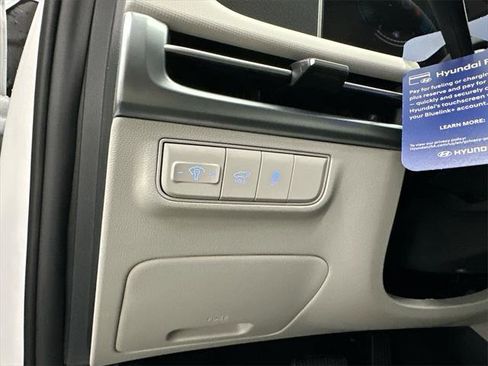 New 2026 Hyundai Tucson SEL image 32