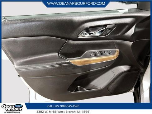 Used 2018 GMC Acadia SLE AWD/4WD image 11