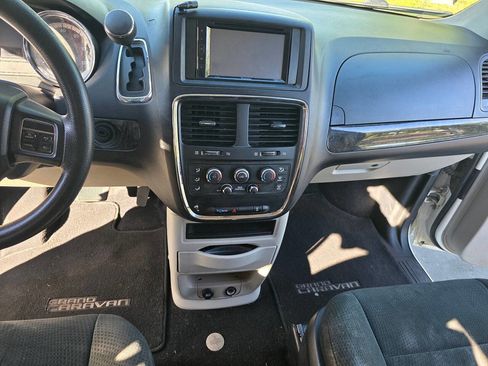 Used 2011 Dodge Grand Caravan Express w/ PWR Window Group image 19