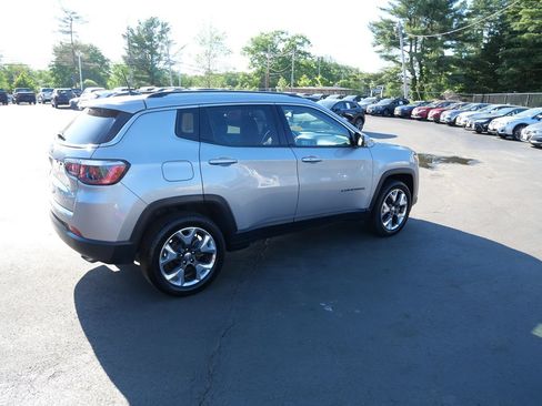 Used 2019 Jeep Compass Limited w/ Safety & Security Group AWD/4WD image 7