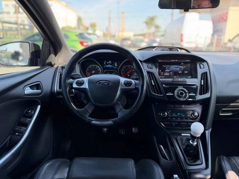 Used 2014 Ford Focus ST w/ Equipment Group 201A image 33