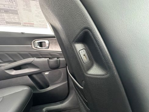 New 2026 Kia Sorento SX image 22