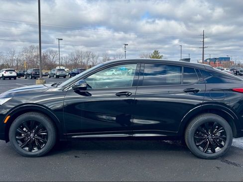 Used 2024 Buick Envista Sport Touring w/ Convenience I Package image 5