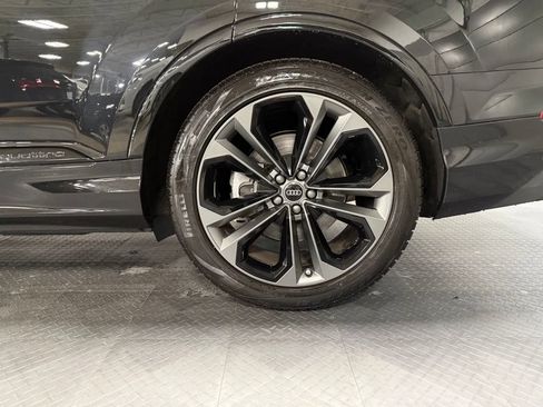 Used 2025 Audi Q7 3.0T Prestige AWD/4WD image 7
