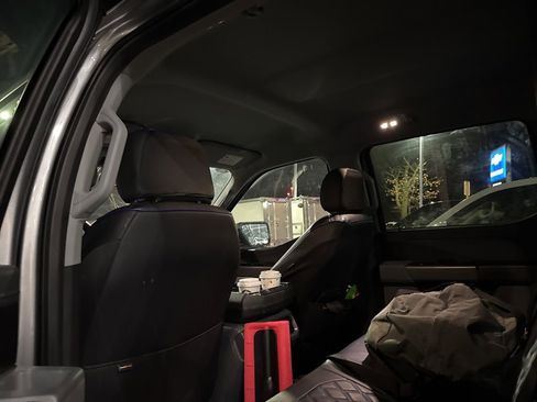 Used 2024 Ford F150 Lightning XLT image 10