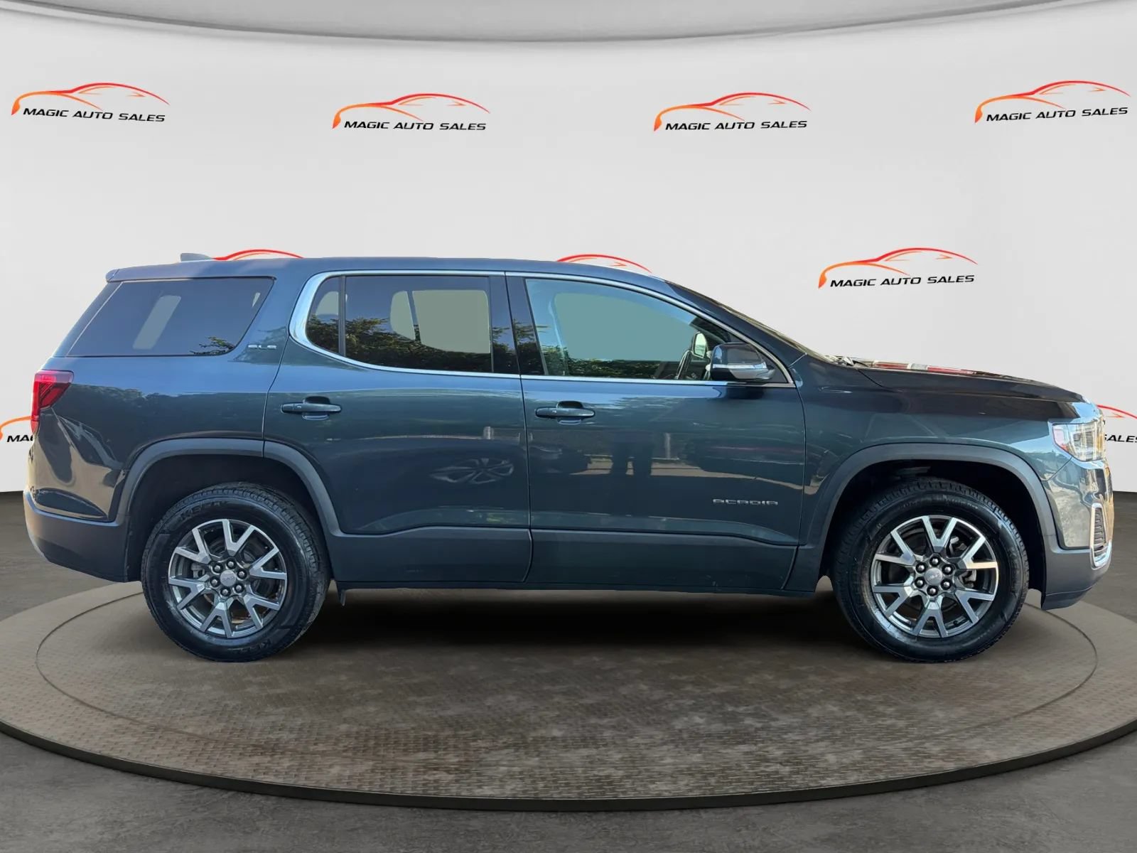 Used 2020 GMC Acadia SLE AWD/4WD image 6
